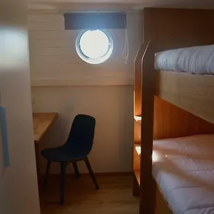 Tagus Marina Hotel en barco Lisboa